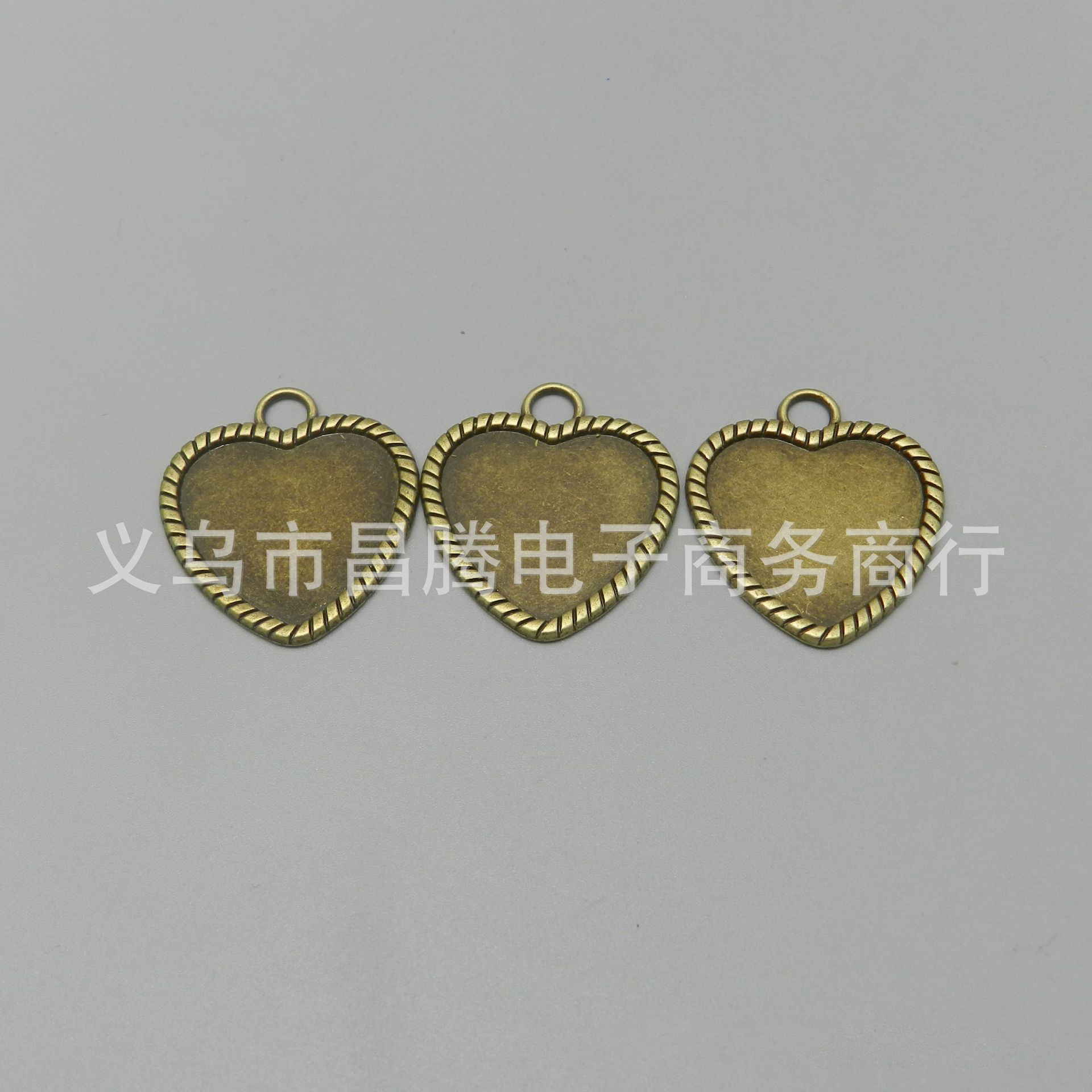 25mm heart-shaped alloy pendant, antique bronze heart pendant bottom metal frame