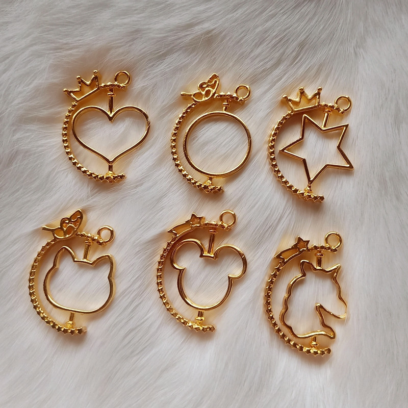 Double-sided DIY UV resin gold frame revolving heart star Unicorn cat frame key chain accessories