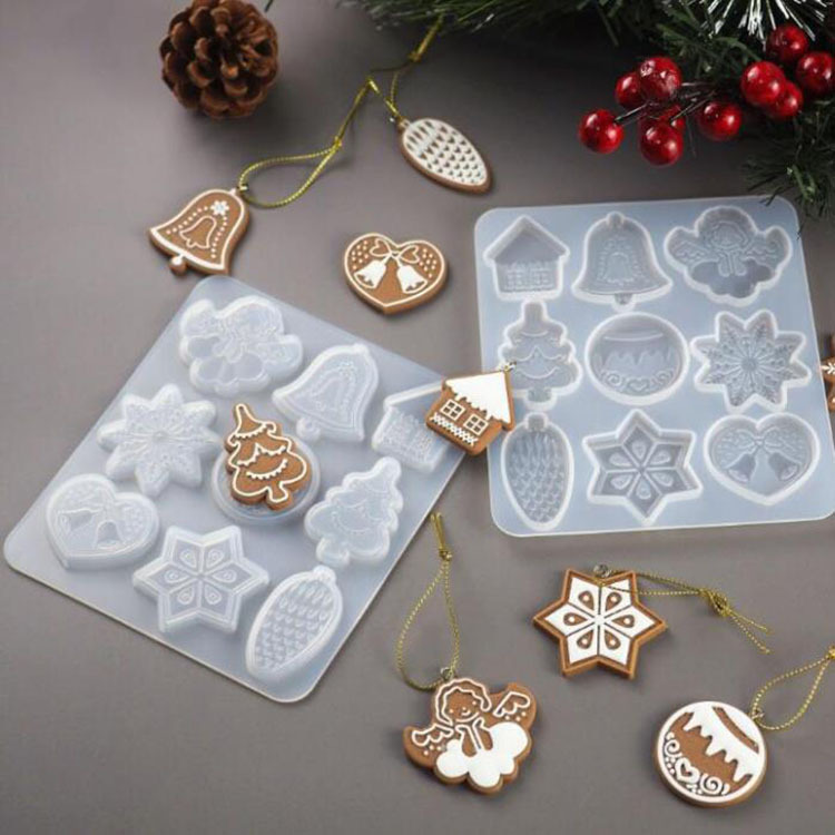 Factory Wholesale Diy Crystal Resin Mould Christmas Tree Snowflake Elk Pendant Keychain  Ornament Silicone Moulds